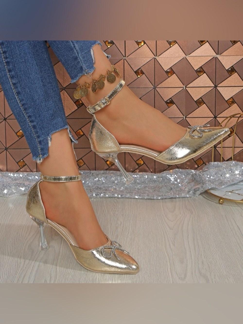 Bow Point Toe Pumps - Picture 3 of 11